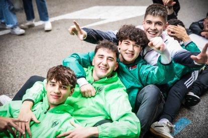 Los sorianos celebran el Catapán en los locales de cuadrilla.