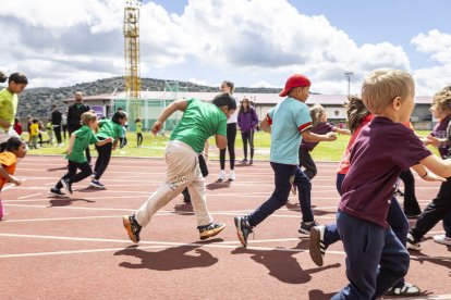 Los Colegios Rurales Agrupados participaron una jornada de educación y deporte
