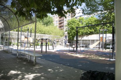 En la Alameda de Cervantes la vida fluye con elegancia