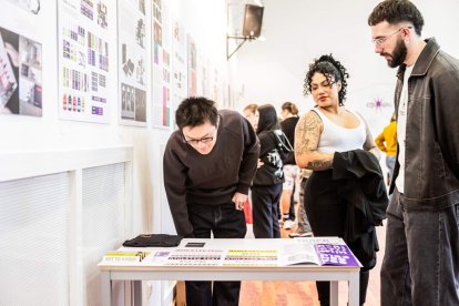 Una muestra que ha cobrado vida gracias al esfuerzo, dedicación y creatividad del alumnado de tercero de Grado de Diseño Gráfico