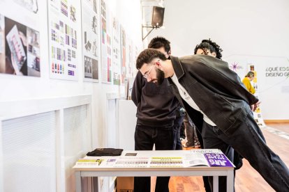 Una muestra que ha cobrado vida gracias al esfuerzo, dedicación y creatividad del alumnado de tercero de Grado de Diseño Gráfico