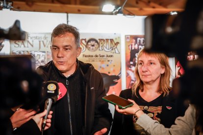 La exposición ‘San Juan Arte’ recoge los carteles sanjuaneros desde 1959 hasta 2026 con la excepción de 1960