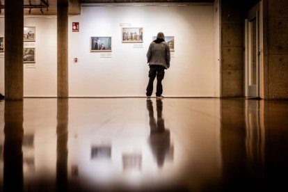 Una sobrecogedora muestra de la mano de OnPhoto