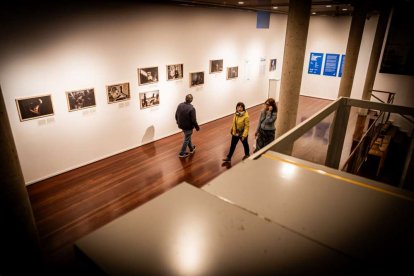Una sobrecogedora muestra de la mano de OnPhoto