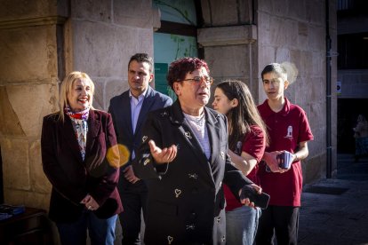 El Instituto Machado presenta su exposición Vmbra en la galería acristalada