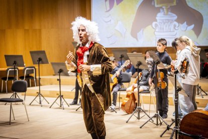 Los alumnos interpretaron el Himno de la alegría