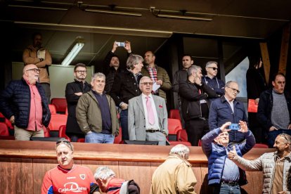 El Numancia tendrá que luchar la vuelta sin el apoyo de las gradas