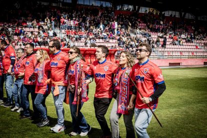 El Numancia tendrá que luchar la vuelta sin el apoyo de las gradas