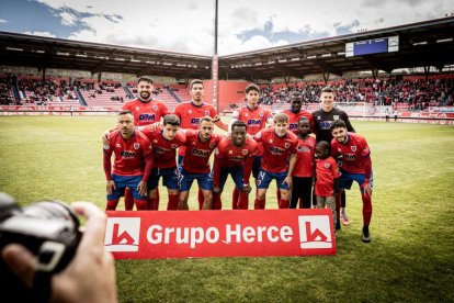 El Numancia tendrá que luchar la vuelta sin el apoyo de las gradas