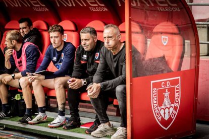 El Numancia tendrá que luchar la vuelta sin el apoyo de las gradas