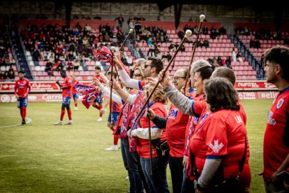El Numancia tendrá que luchar la vuelta sin el apoyo de las gradas