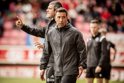 El Numancia tendrá que luchar la vuelta sin el apoyo de las gradas