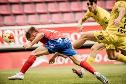El Numancia tendrá que luchar la vuelta sin el apoyo de las gradas