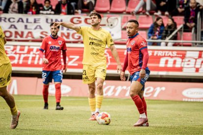 El Numancia tendrá que luchar la vuelta sin el apoyo de las gradas