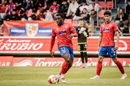 El Numancia tendrá que luchar la vuelta sin el apoyo de las gradas