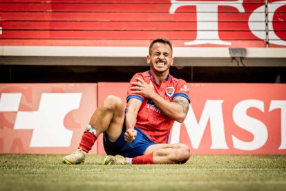 El Numancia tendrá que luchar la vuelta sin el apoyo de las gradas