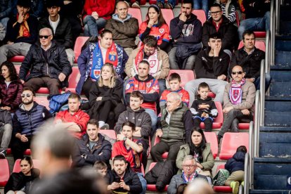 El Numancia tendrá que luchar la vuelta sin el apoyo de las gradas