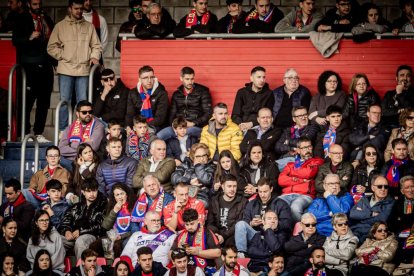 El Numancia tendrá que luchar la vuelta sin el apoyo de las gradas