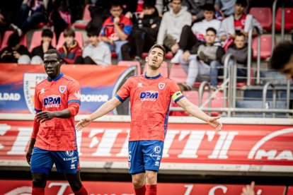 El Numancia tendrá que luchar la vuelta sin el apoyo de las gradas