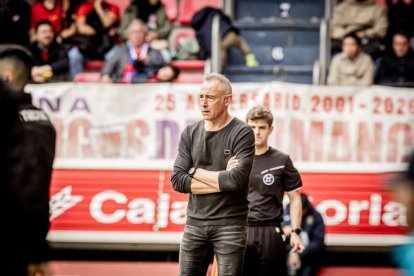 El Numancia tendrá que luchar la vuelta sin el apoyo de las gradas