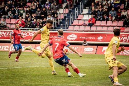 El Numancia tendrá que luchar la vuelta sin el apoyo de las gradas