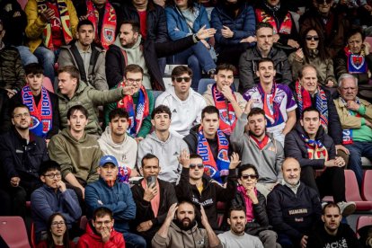 El Numancia tendrá que luchar la vuelta sin el apoyo de las gradas