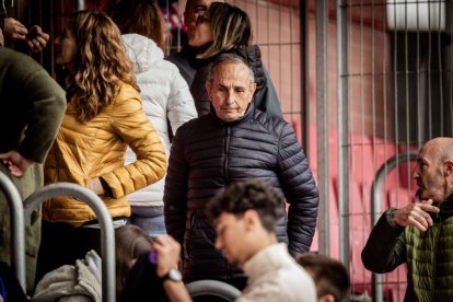 El Numancia tendrá que luchar la vuelta sin el apoyo de las gradas