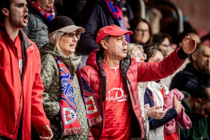 El Numancia tendrá que luchar la vuelta sin el apoyo de las gradas