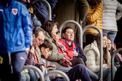 El Numancia tendrá que luchar la vuelta sin el apoyo de las gradas