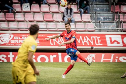 El Numancia tendrá que luchar la vuelta sin el apoyo de las gradas