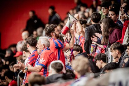 El Numancia tendrá que luchar la vuelta sin el apoyo de las gradas
