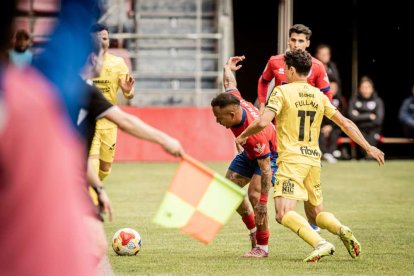 El Numancia tendrá que luchar la vuelta sin el apoyo de las gradas