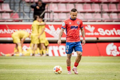 El Numancia tendrá que luchar la vuelta sin el apoyo de las gradas