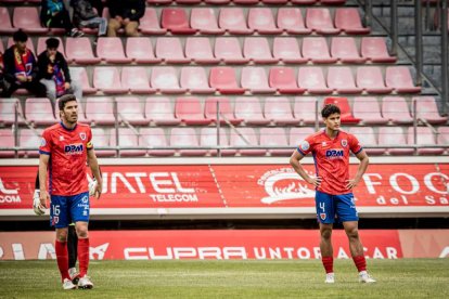 El Numancia tendrá que luchar la vuelta sin el apoyo de las gradas