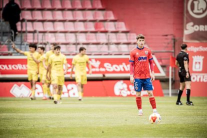 El Numancia tendrá que luchar la vuelta sin el apoyo de las gradas