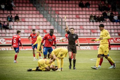 El Numancia tendrá que luchar la vuelta sin el apoyo de las gradas