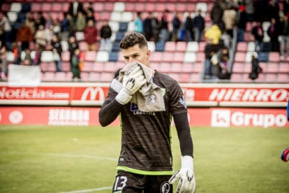 El Numancia tendrá que luchar la vuelta sin el apoyo de las gradas