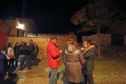 La localidad soriana de Valdanzo celebró este jueves su tradicional luminaria.