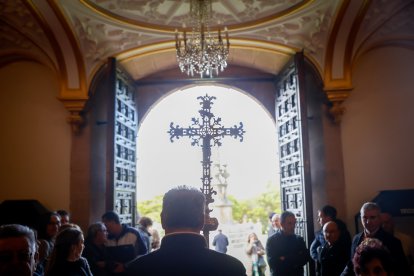 Procesión, bendición de campos, misa y subasta por San Isidro en Soria.