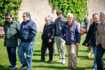 Procesión, bendición de campos, misa y subasta por San Isidro en Soria.