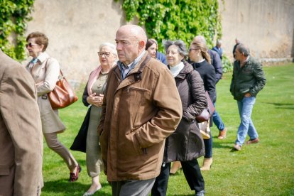 Procesión, bendición de campos, misa y subasta por San Isidro en Soria.