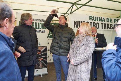 La feria regresa a La Arboleda con la habitual presencia del campo pero también de alimentación, motor o artesanía.