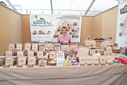 La feria regresa a La Arboleda con la habitual presencia del campo pero también de alimentación, motor o artesanía.