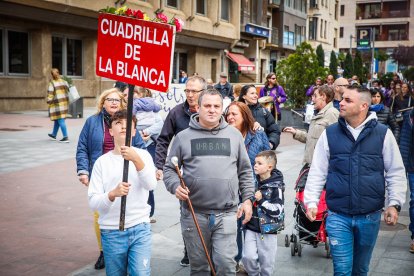 Momentos del multitudinario y emotivo homenaje durante el Día del Gaitero en la capital.