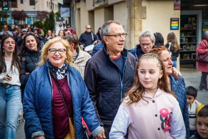 Momentos del multitudinario y emotivo homenaje durante el Día del Gaitero en la capital.