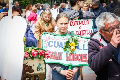 Momentos del multitudinario y emotivo homenaje durante el Día del Gaitero en la capital.