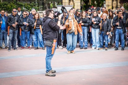Momentos del multitudinario y emotivo homenaje durante el Día del Gaitero en la capital.