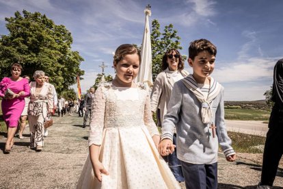 Devoción ante la patrona de Ólvega, la Virgen de Olmacedo