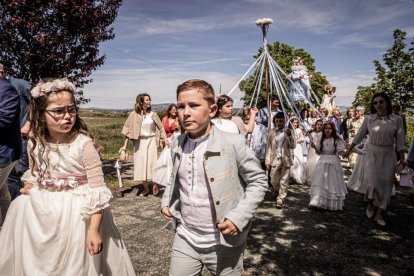 Devoción ante la patrona de Ólvega, la Virgen de Olmacedo