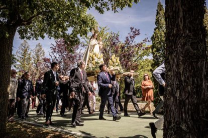 Devoción ante la patrona de Ólvega, la Virgen de Olmacedo